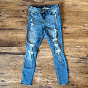 Abercrombie & Fitch Distressed Blue Skinny Jeans Size 28, 6